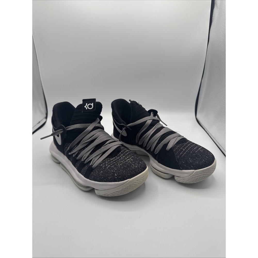 NIKE KD 10 GS 'Oreo Basketball Sneaker Size‎ 5Y Kevin Durant 918365-001